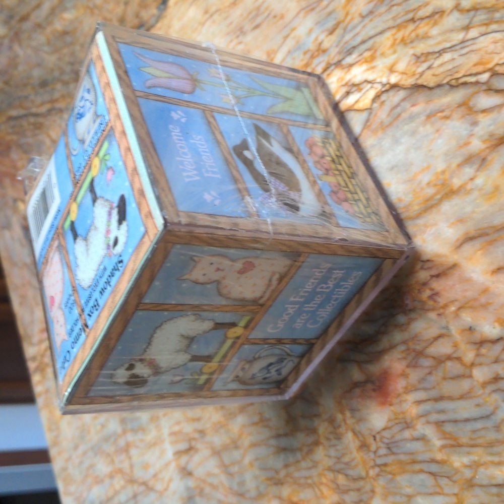 Shadow Box Memo Cube Paper - Picture 3 of 3